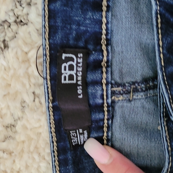 Jeans - Picture 5 of 6